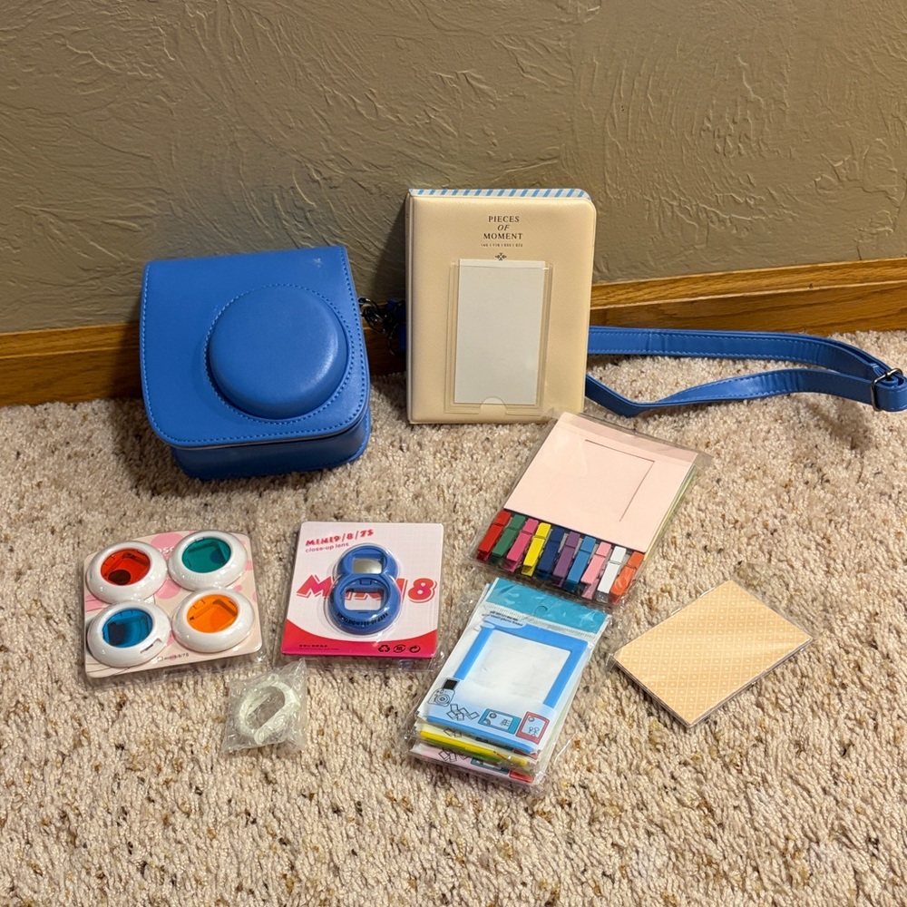 Polaroid camera accessories